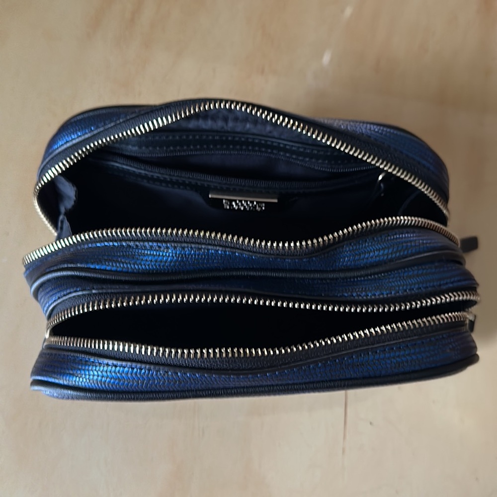 Hudson And Bleeker Toiletry And Make-up Bag